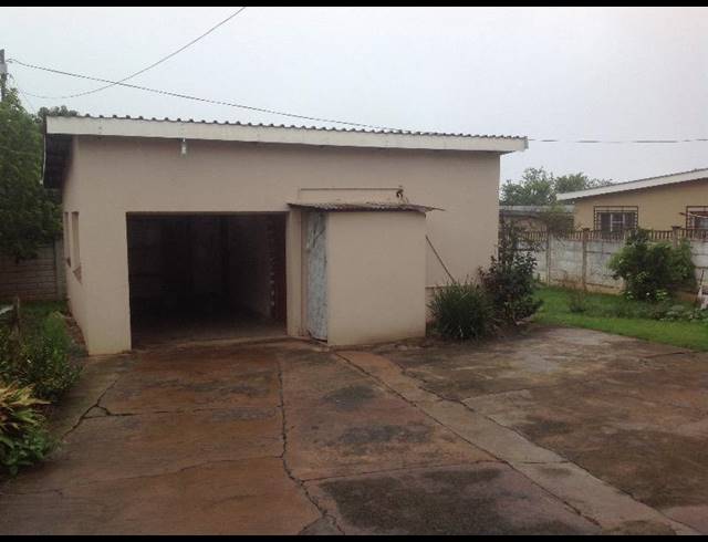 3 BEDROOM HOUSE FOR SALE IN WOODLANDS